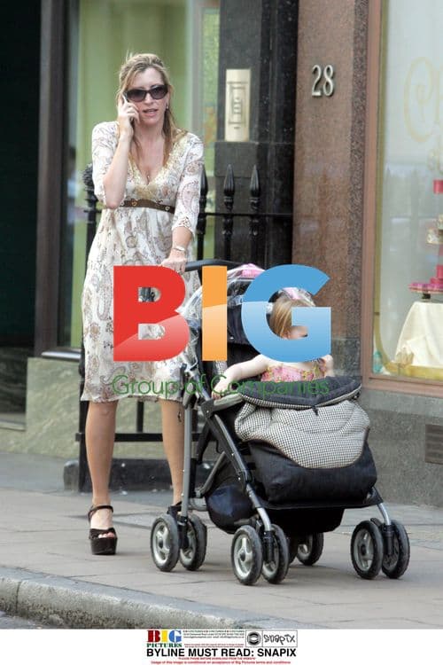 Heather Mills McCartney and Daughter Beatrice Shopping in London