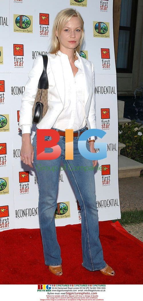 Samantha Mathis at Children's Rights Event