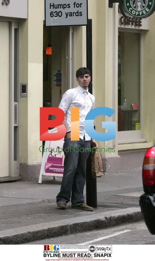 Busted's Matt Jay at London coffee shop