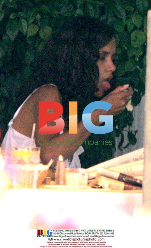 Halle Berry Stops for Lunch