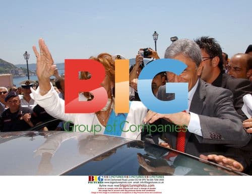 Sofia Loren Receives Civitas Award in Pozzuoli