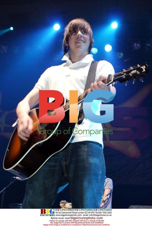 Singer DANNY of MCFLY on stage