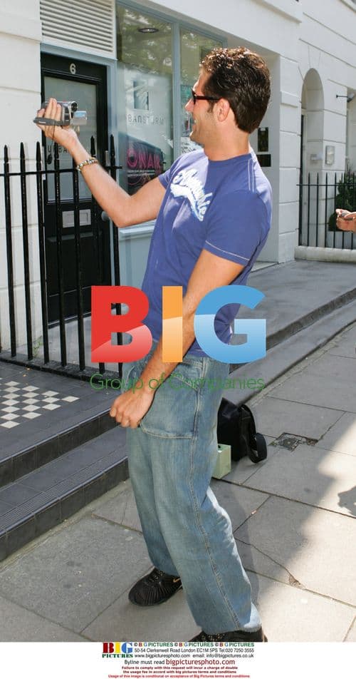 Roberto Conte Leaves Radio 1 Studios