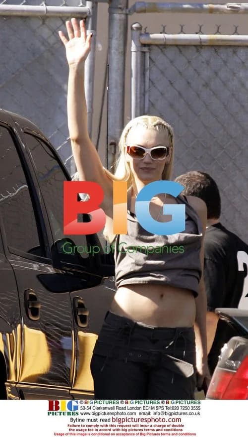 Singer Gwen Stefani arrives in Hollywood