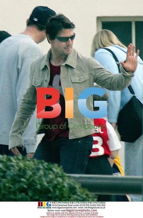 Tom Cruise with Children in Beverly Hills