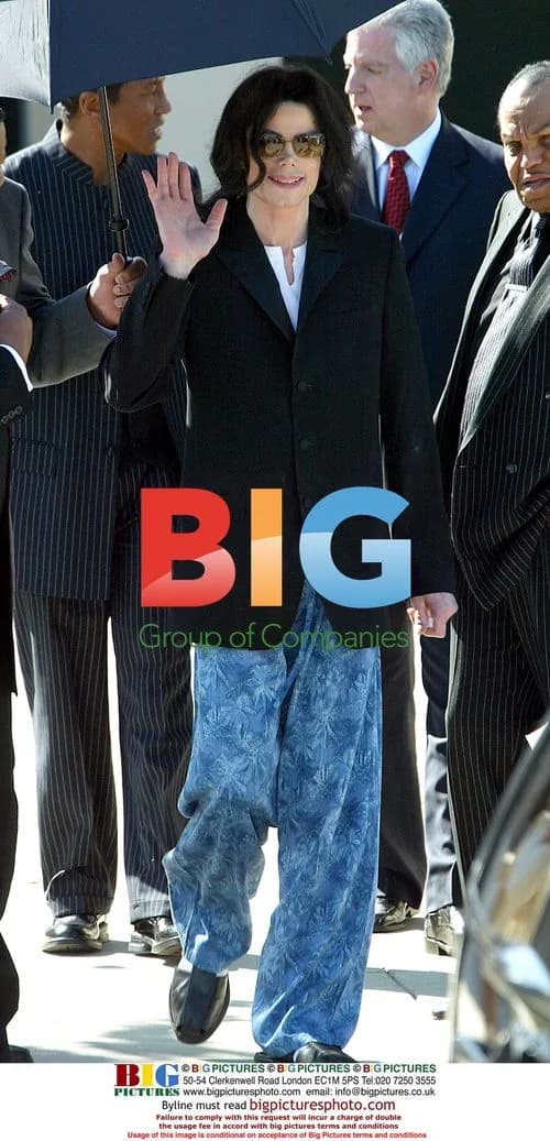 Michael Jackson Leaves Court in Pajamas