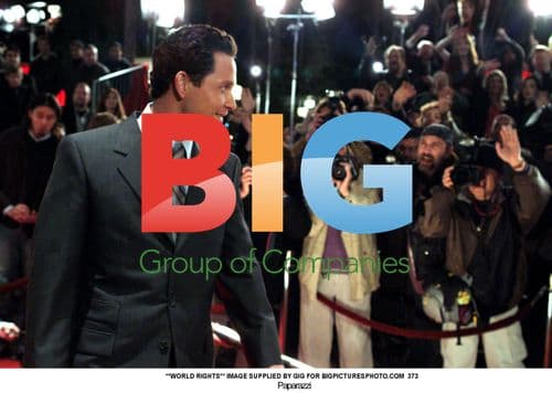 Paparazzi drama thriller with celebrity