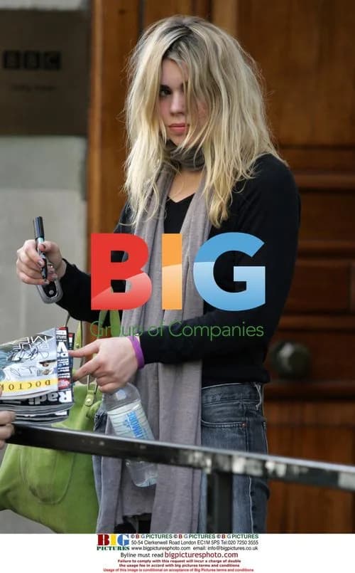 Billie Piper Signing Autograph After Radio Show