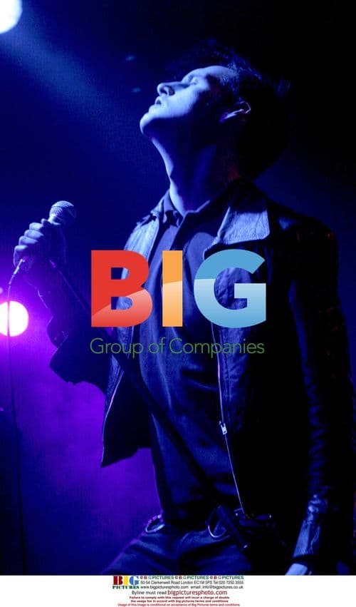 The Bravery perform in Paris