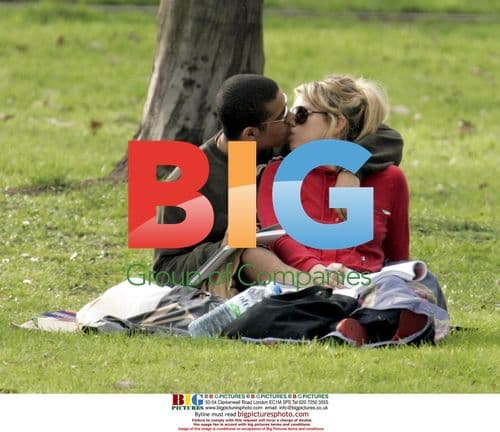 Billie Piper and boyfriend in Primrose Hill