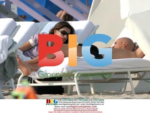 Penelope Cruz Enjoying Miami Break