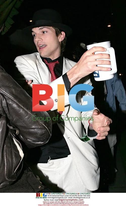Demi Moore and Ashton Kutcher party at Kabbalah center