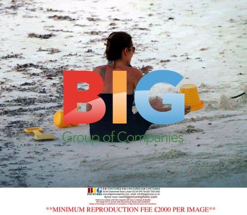 Brad Pitt and Angelina Jolie on holiday in Africa