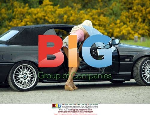 Emma B and Fionna Enjoy a Day in the Park