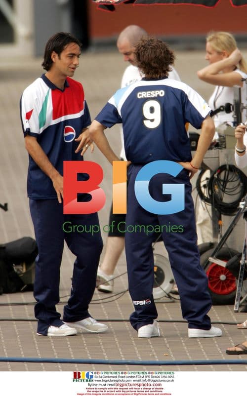 Footballers Nesta and Crespo on Gatorade ad set