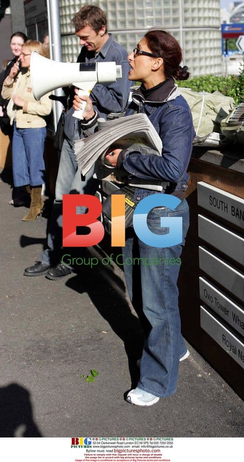 Apprentice runner-up Saira Khan sells newspapers