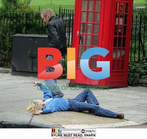 Rhys Ifans Approached by Merry Lady in London