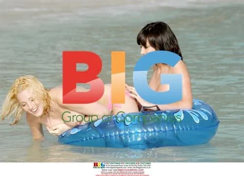 Glamour Models on Grand Canaria Holiday