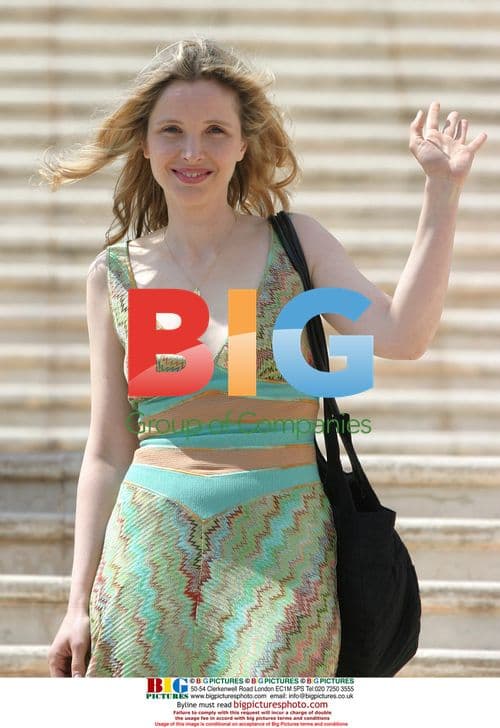 Bill Murray, Tilda Swinton, Julie Deply at Cannes for "Broken Flowers"