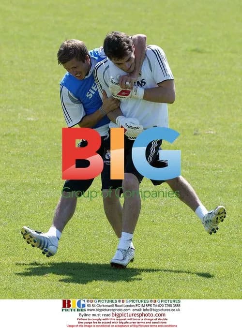 Beckham and Casillas play-fighting at Real Madrid training
