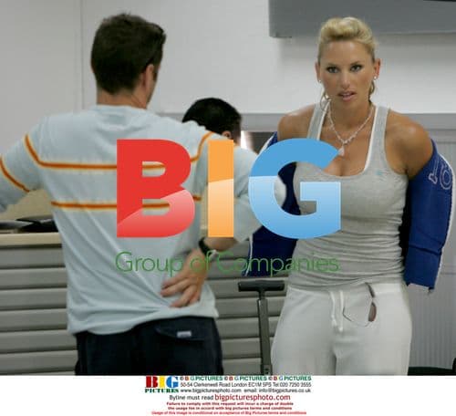 Jason Priestley and Naomi Lowde Honeymoon in Cabo