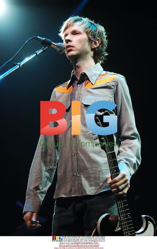 Beck Performs at 'We Love the Homelands 2005'