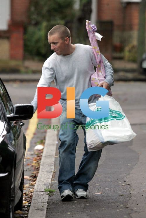 Jessie Wallace Prepping for Baby's Birthday