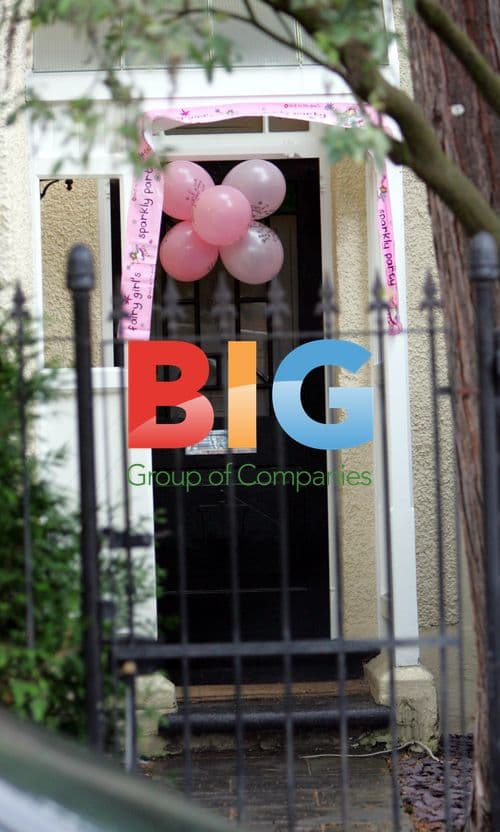 Jessie Wallace Prepares for Tallulah's Birthday Party