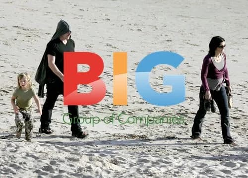 Bono and family visit Malibu beach