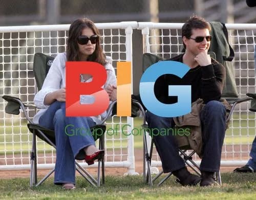 Tom Cruise, Katie Holmes watch son's soccer game