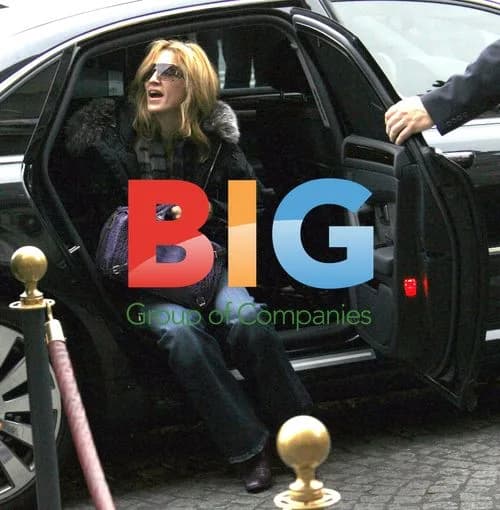 Madonna Arrives at Hotel Crillion in Paris