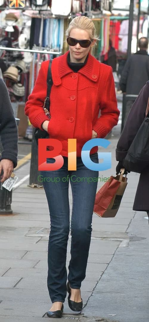 Claudia Schiffer Visits Locksmith in London
