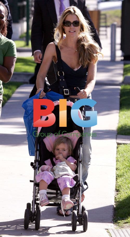 Denise Richards with kids in Malibu