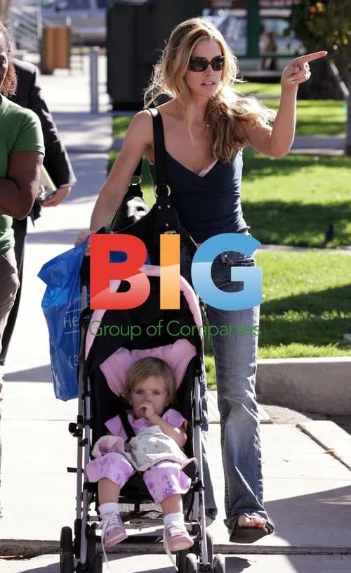 Denise Richards with Kids in Malibu