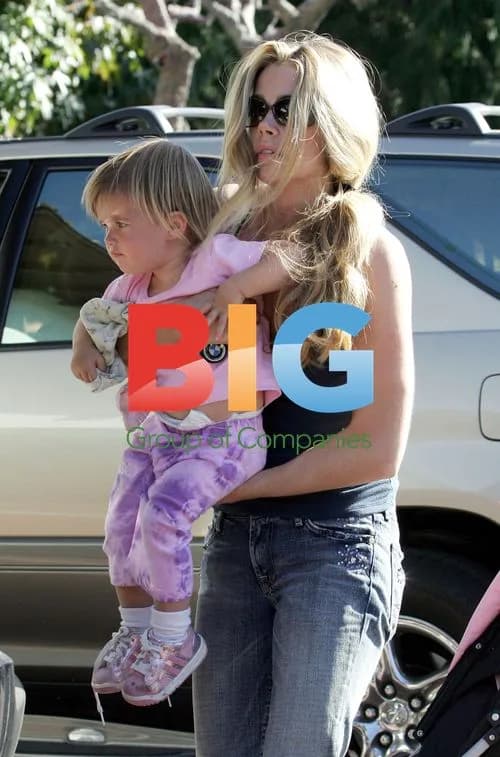 Denise Richards with Kids in Malibu
