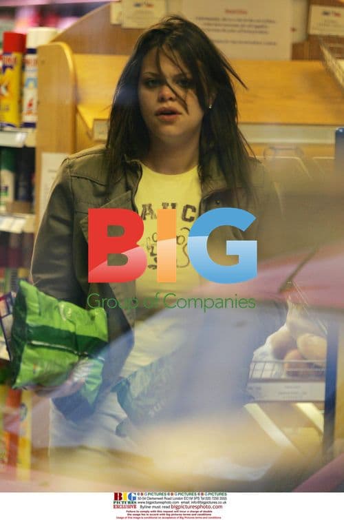 Jade Goody and son Bobby out shopping