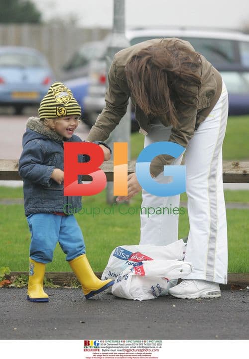 Jade Goody out with son Bobby