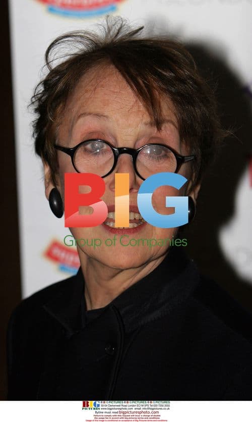 Una Stubbs at Theatregoers Choice awards 2006