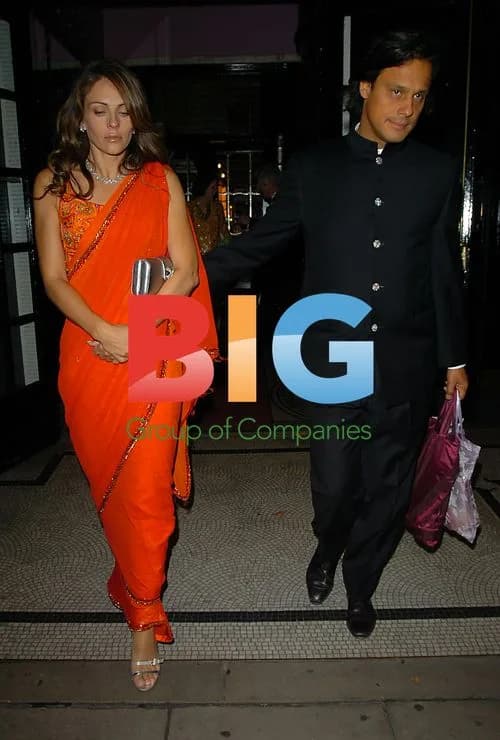 Liz Hurley and Arun Nayar at Magic Bus Dinner