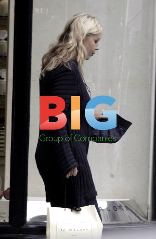 Lesley Ash Shops on Bond Street