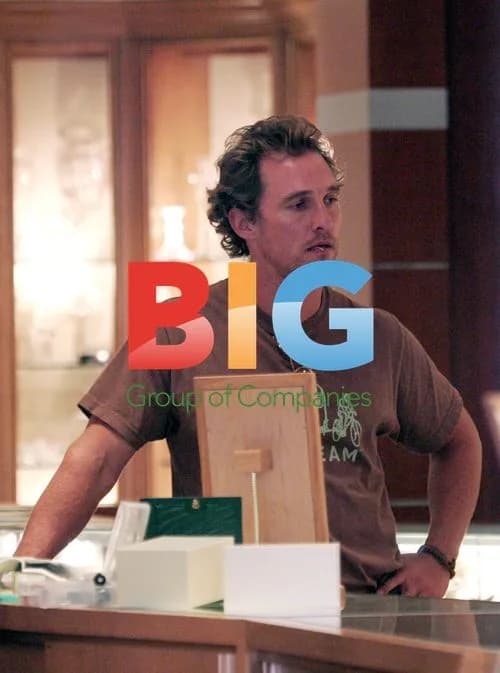 Matthew McConaughey in Beverly Hills
