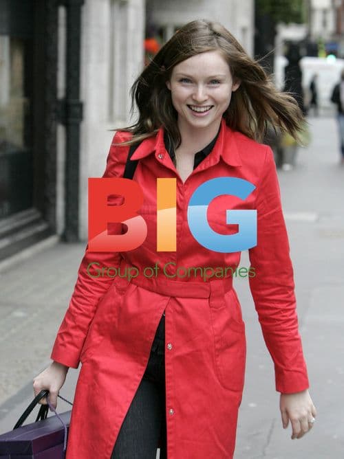 Sophie Ellis Bextor Shopping in London