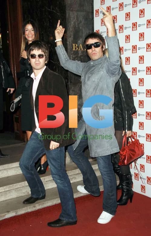 Gallagher Brothers at Q Awards 2005