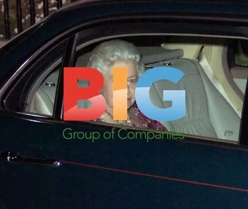 Queen Leaving Chelsea Gala