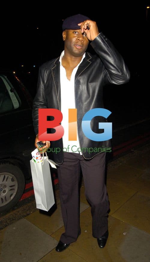 Nick Bailey at Xbox 360 Launch Party