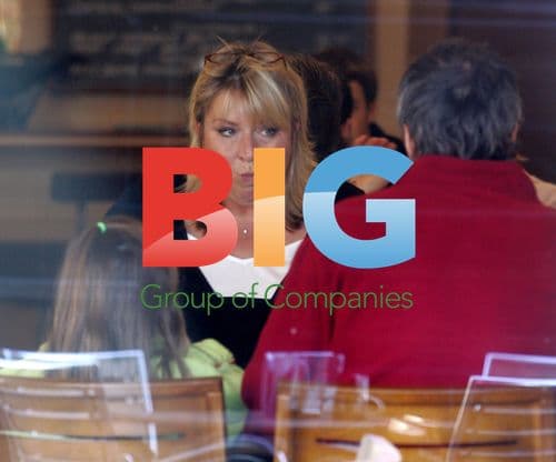 Fern Britton and Family Enjoy Breakfast