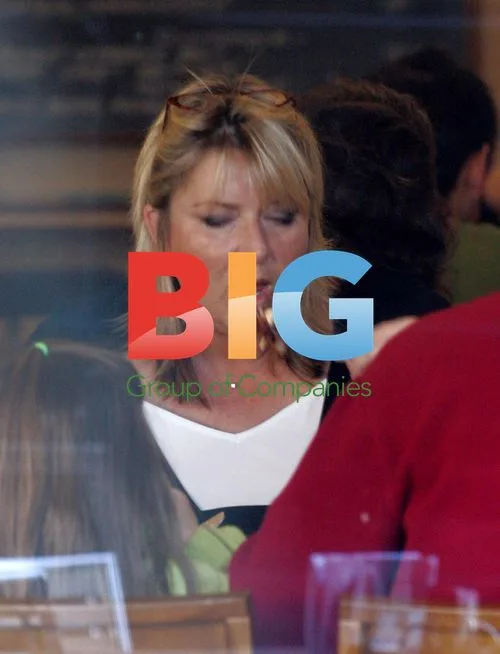 Fern Britton Enjoys Breakfast with Family