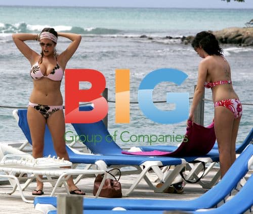 Sexy Glamour Models Cool Down in St Lucia