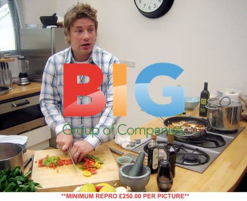 Jamie Oliver Cooking Healthy Meal