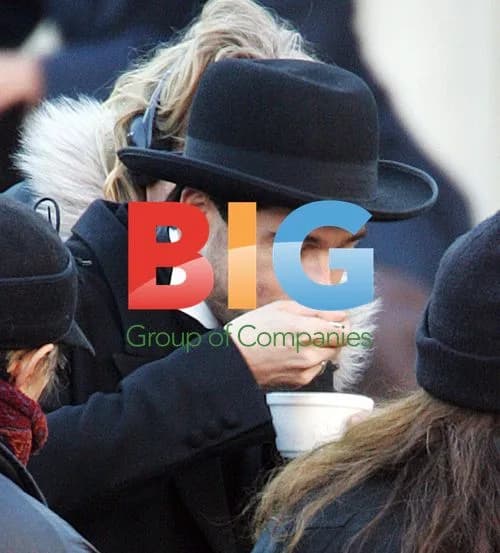 Brad Pitt Eating Soup on 'Jesse James' Set